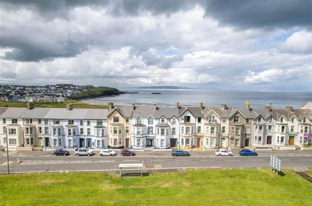 2 Dunluce Green - Portrush By The Sea Kültér fotó
