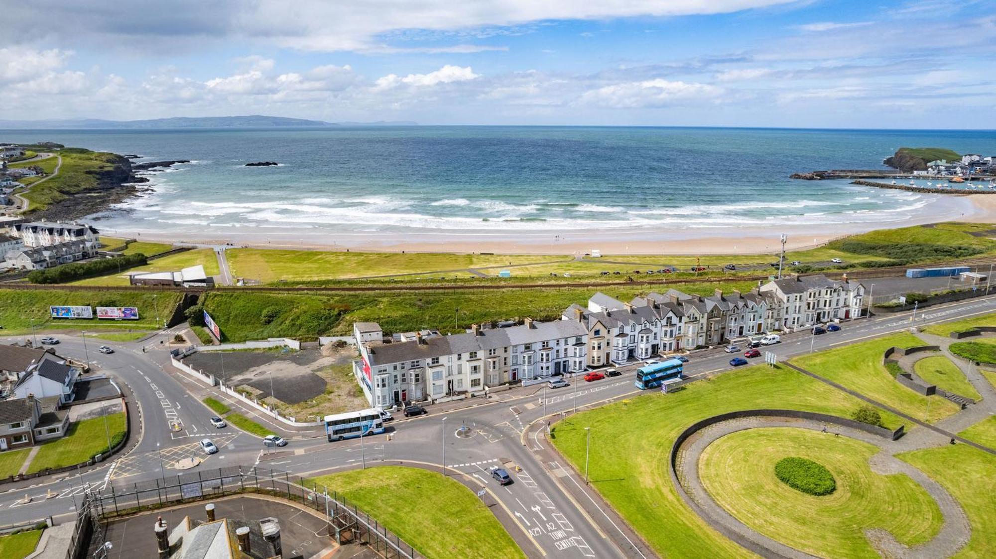 2 Dunluce Green - Portrush By The Sea Kültér fotó